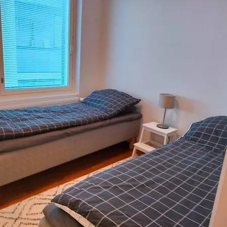 Cosy One Bedroom + Free Private Parking Lejlighed