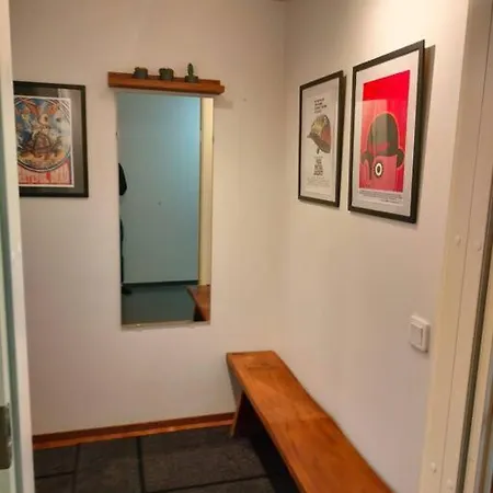 Cosy One Bedroom + Free Private Parking
